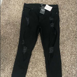 Black skinny jeans